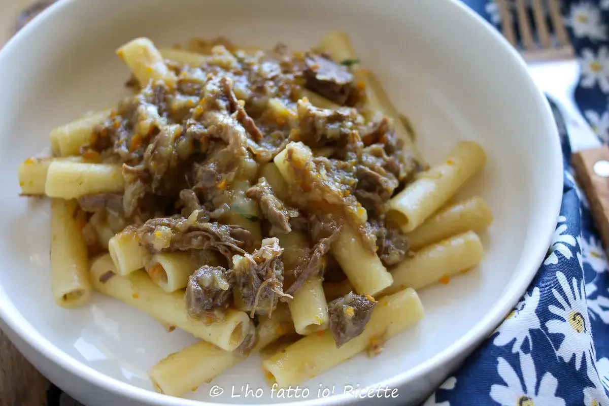 Pasta alla Genovese: la ricetta autentica e i segreti per il sugo perfetto