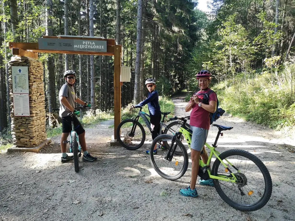 Międzygórze: Trasy rowerowe dla każdego? Singletrack Glacensis!
