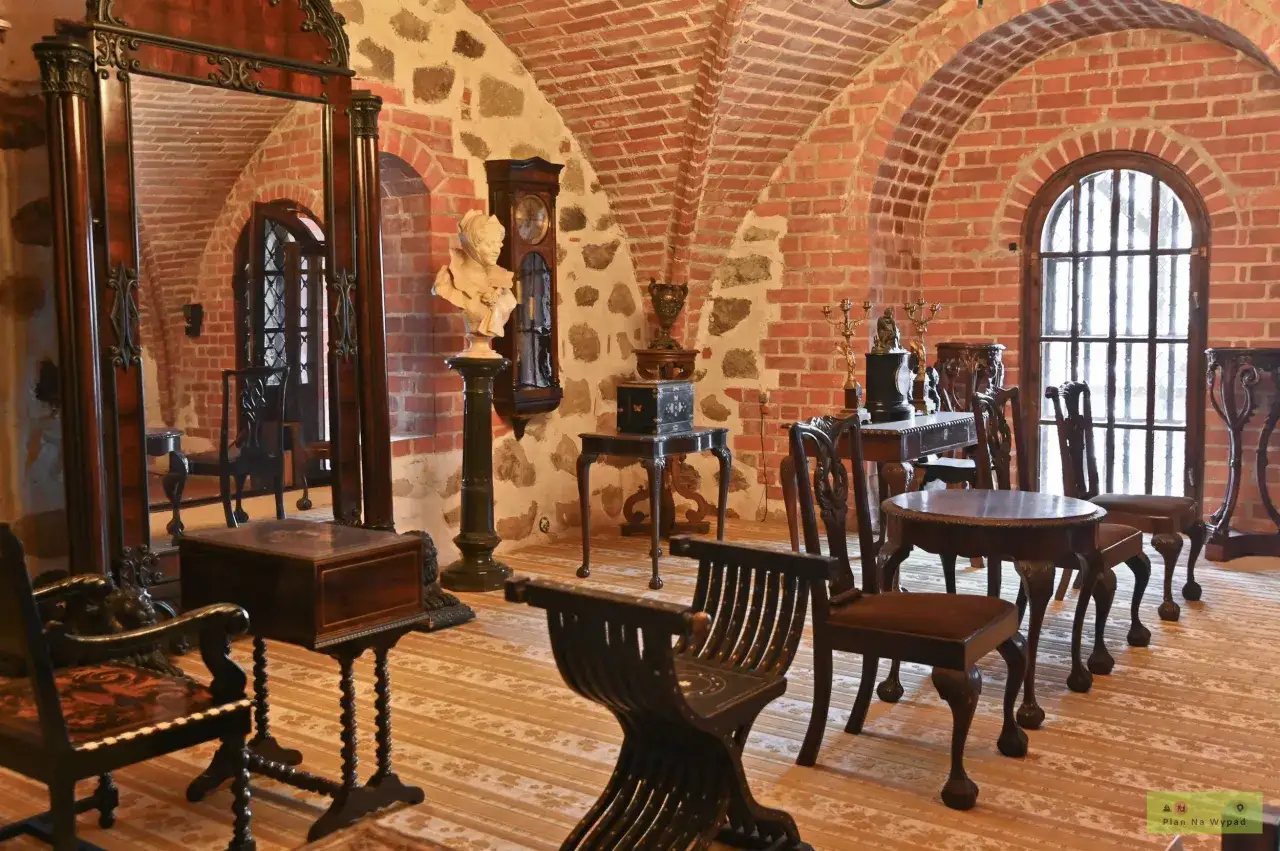 Co warto kupić w Trokach? Autentyczne pamiątki i smaki Litwy