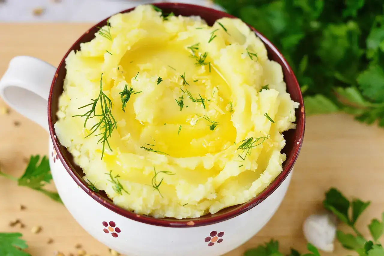 Jak zrobić dietetyczne puree - zdrowa alternatywa dla tradycyjnych przepisów