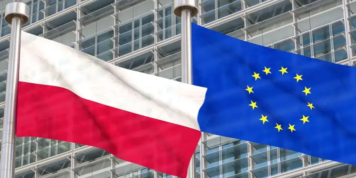 W którym roku weszliśmy do Unii Europejskiej? Poznaj ważne fakty