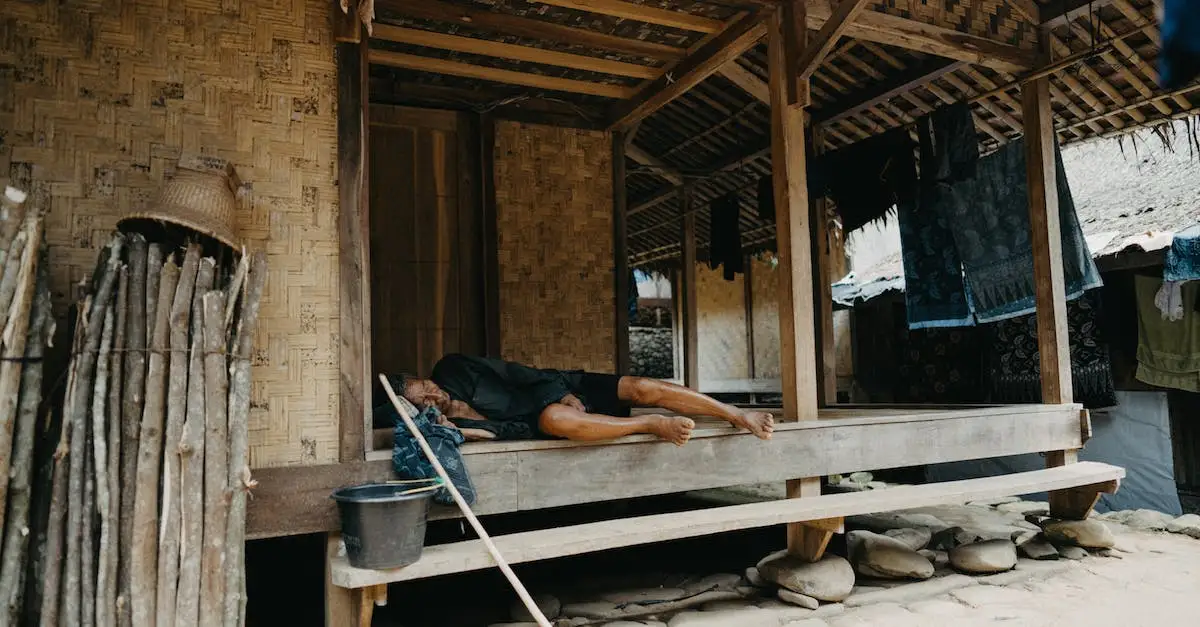 Imitacja belki drewnianej ze styropianu - łatwe wyróżnienie stylu wnętrza