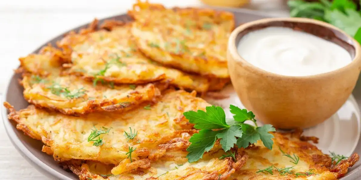 Ile mąki do placków ziemniaczanych? Oto sekrety idealnych placków