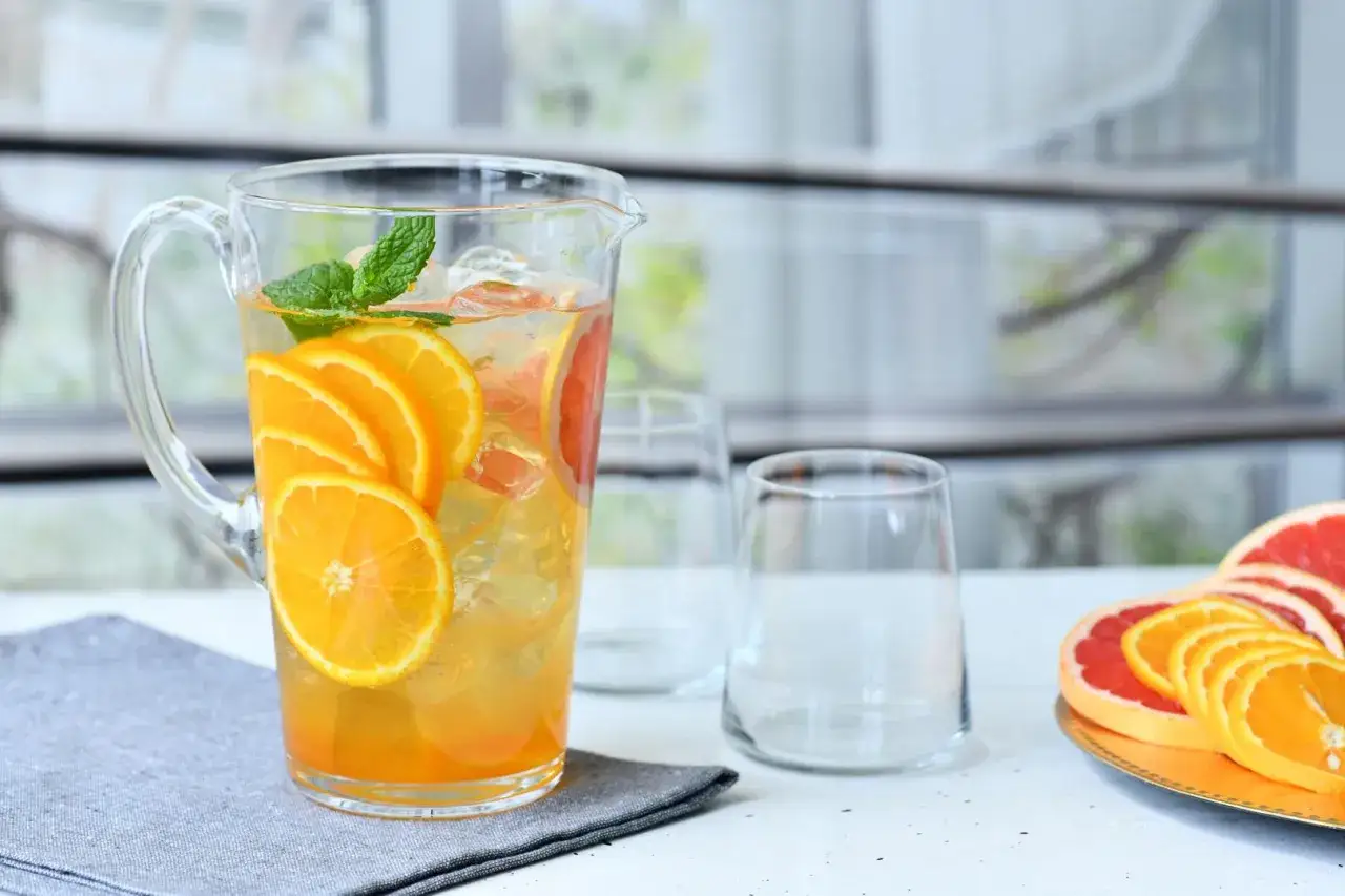 Zimne napoje na lato: Sekrety domowych przepisów na upały