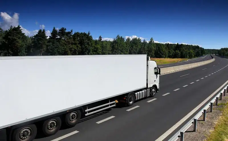 Bezpieczny transport leków bez lodówki? Sprawdź, jak to zrobić!