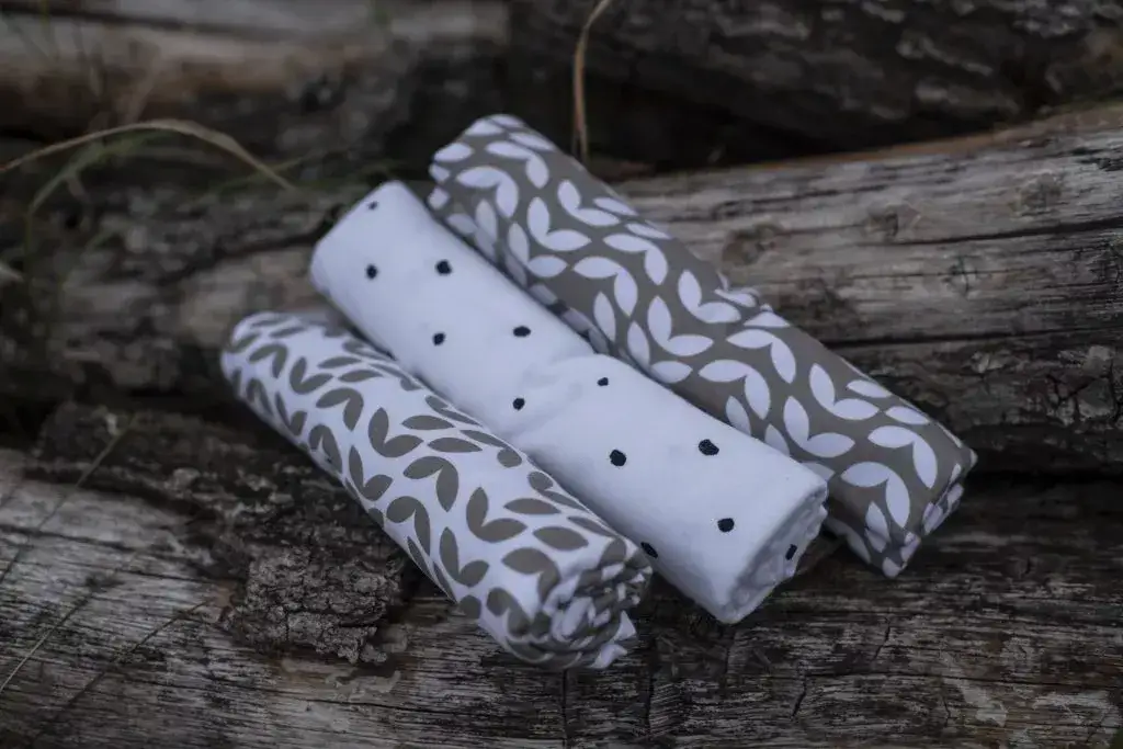 Pielucha muślinowa: Do czego służy? Odkryj wszechstronne zastosowania