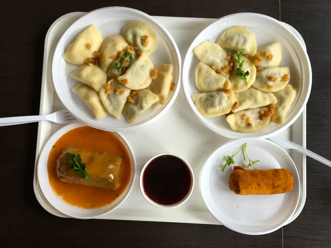 Najlepsze jedzenie w Zakopanem: Uniknij pułapek, jedz jak góral!