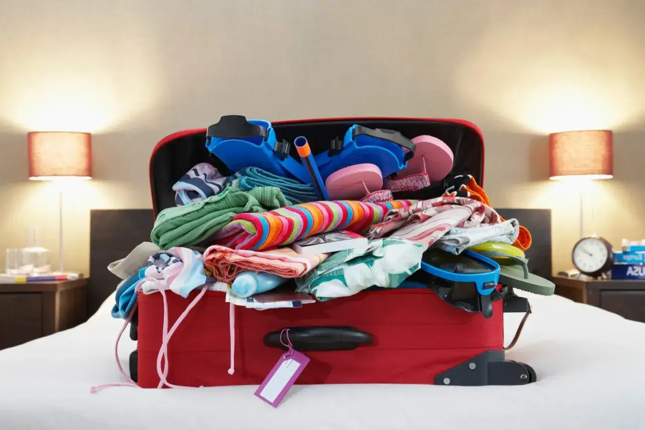 Maj nad Bałtykiem: Co spakować? Checklista na każdą pogodę!