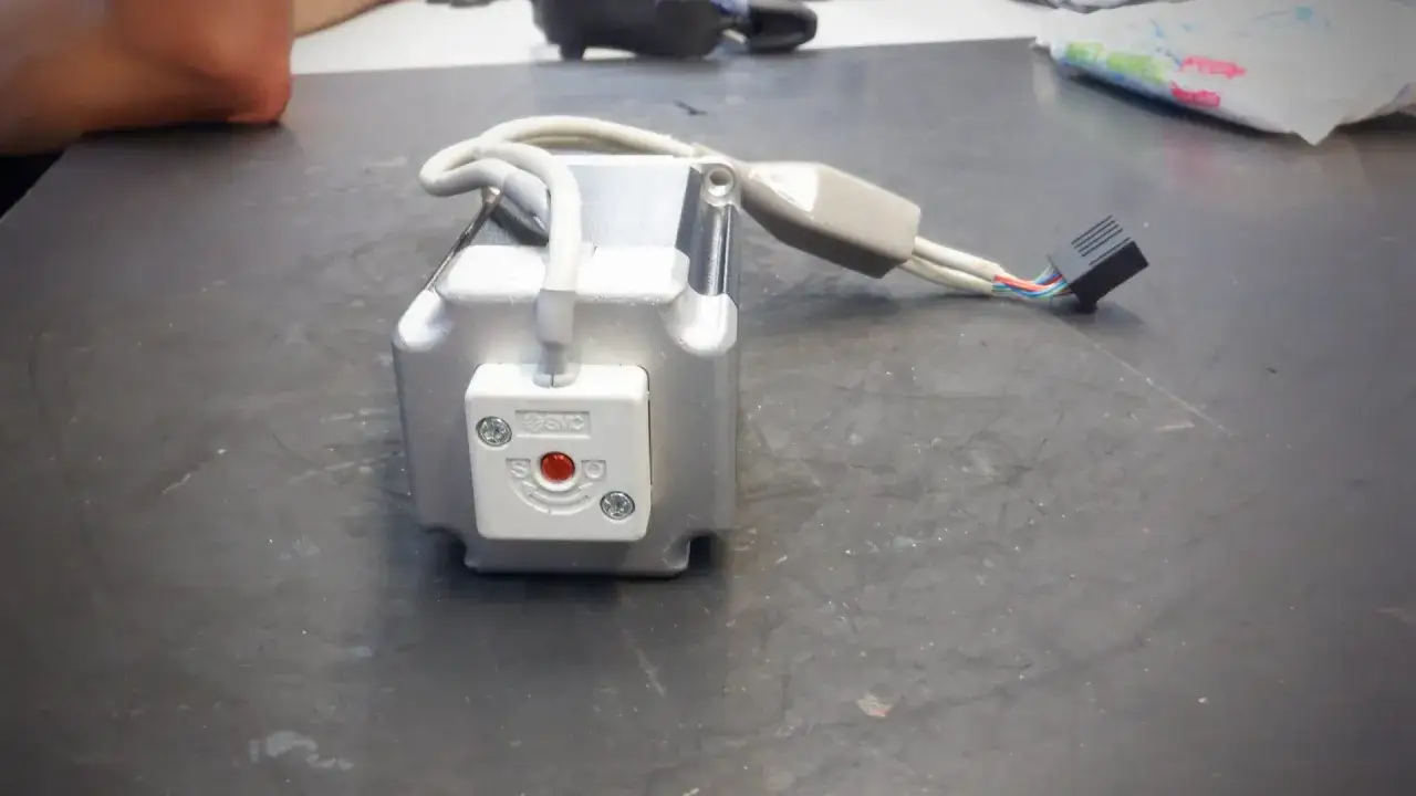 Silnik krokowy: objawy, diagnoza, naprawa. Poznaj koszty!