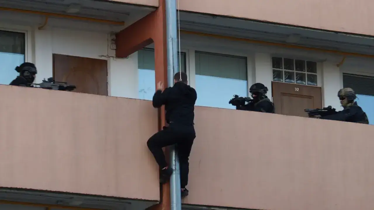 Gdzie kręcono film Ostatnie dni? Tajemnice miejsc i plenerów filmowych