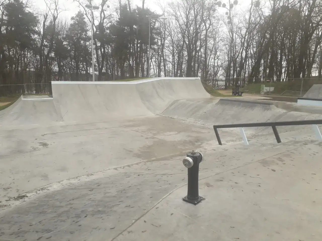 Skatepark Rybnik - nowoczesne miejsce dla każdego skatera, otwarcie wkrótce