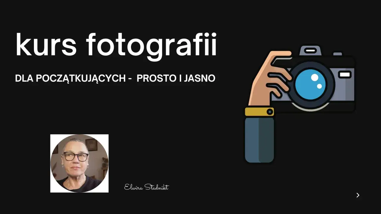 Kurs fotografii dla początkujących. Ilustracja dłoni trzymającej aparat, zdjęcie prowadzącej i napis.