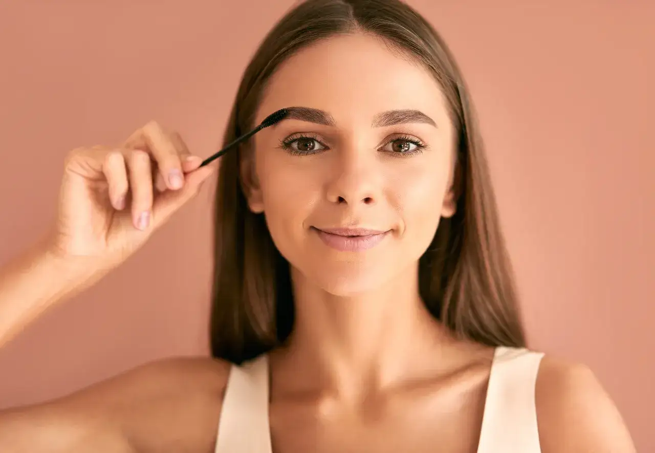 Henna pudrowa: Naturalne brwi i trwały efekt wszystko, co musisz wiedzieć