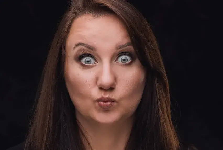 Paulina Potocka: Odkryj jej niepowtarzalny stand-up i występy