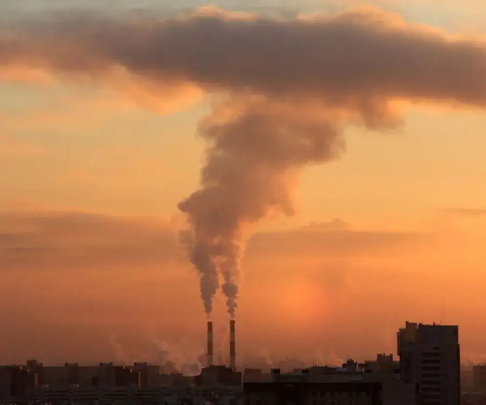 Smog od czego powstaje? Odkryj przyczyny i skutki zanieczyszczeń
