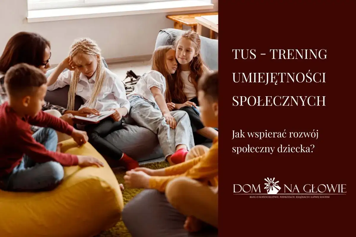 Dzieci uczestniczą w treningu umiejętności społecznych, ucząc się współpracy i komunikacji.
