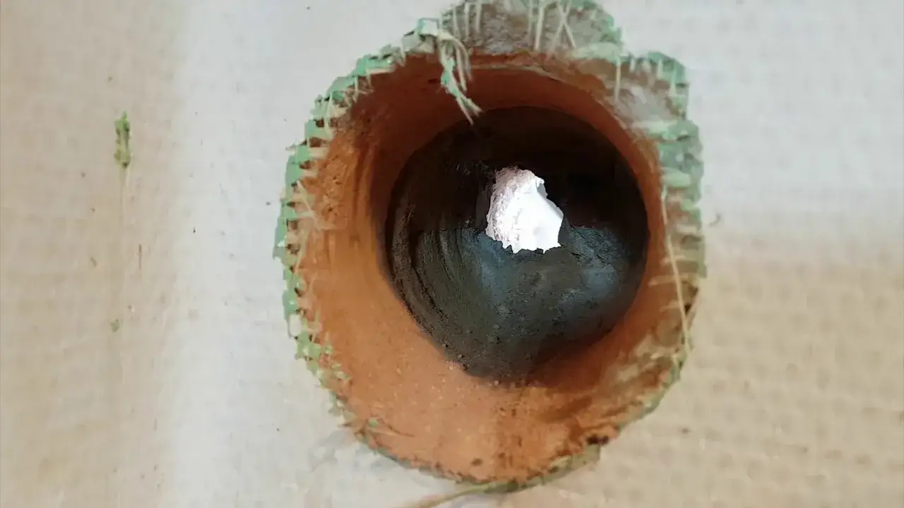 Jak zrobić otwór wentylacyjny w ścianie zewnętrznej bez błędów