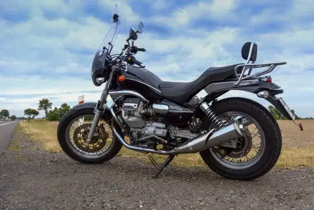 Najlepsze trasy motocyklowe w Mazowieckiem - odkryj ukryte skarby