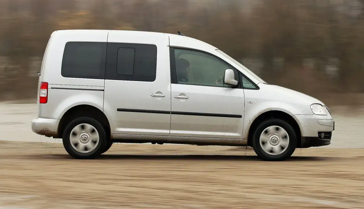 VW Caddy III: Jaki silnik wybrać? Ekspert radzi, by nie żałować!
