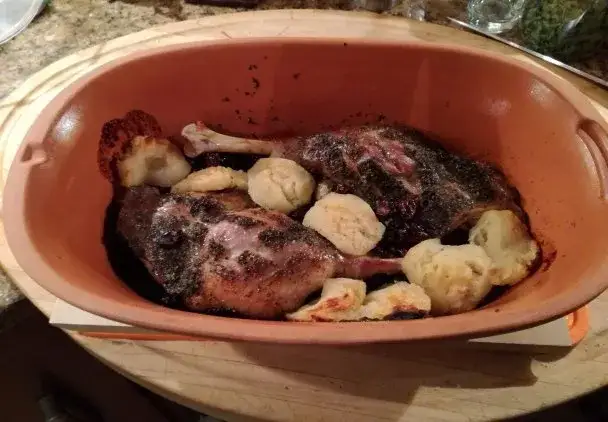 Jak piec w garnku rzymskim: unikaj najczęstszych błędów i ciesz się smakiem