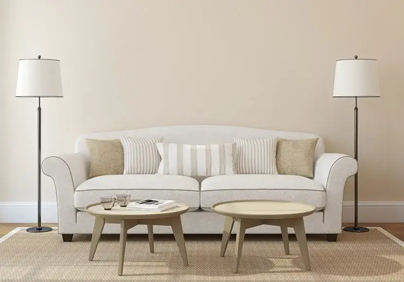Idealny dywan do beżowej kanapy: jak uniknąć błędów w aranżacji