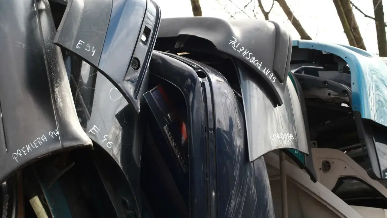 Gdzie wyrzucić części samochodowe, aby uniknąć problemów z utylizacją?