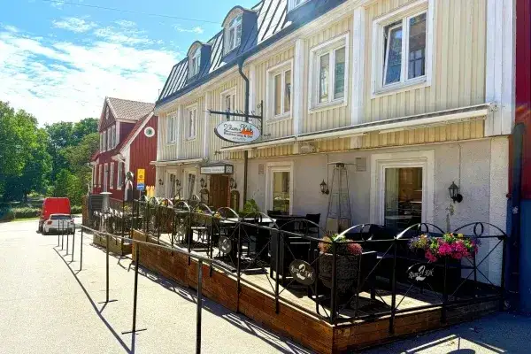 Karlskrona: Gdzie zjeść? Odkryj smaki Blekinge i lokalne TOP 5!