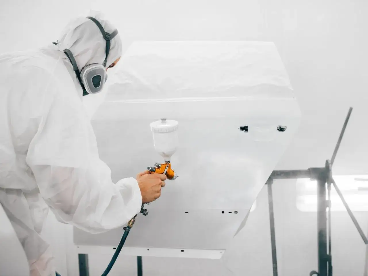 Jaki kompresor do malowania wybrać? Ile litrów na różne projekty?