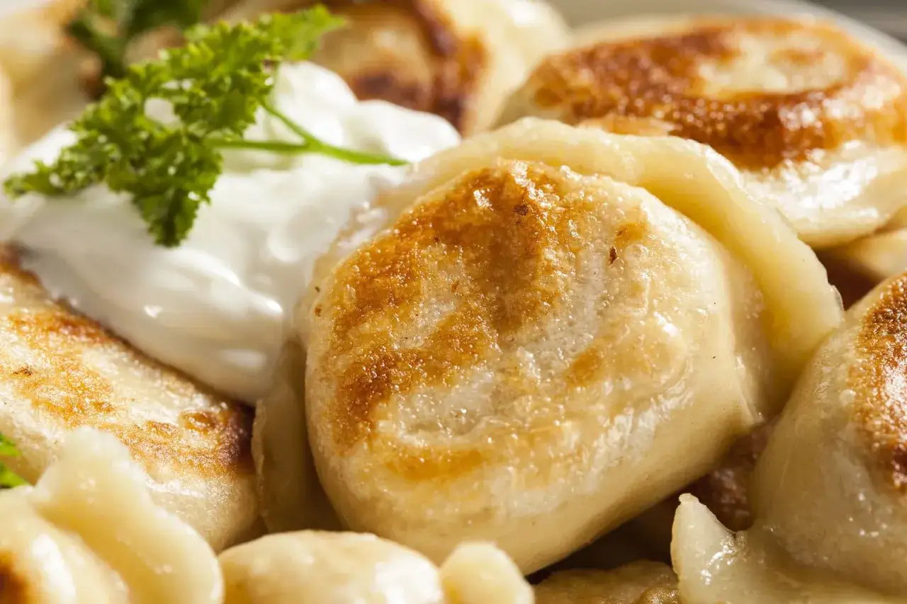 Idealne pierogi: Jaka mąka zapewni miękkie i elastyczne ciasto?