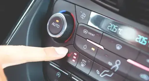 Kühlflüssigkeit Auto Klimaanlage: So vermeiden Sie teure Schäden