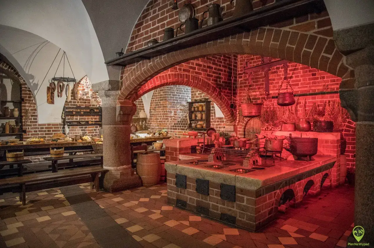 Malbork: Co zwiedzić? Odkryj więcej niż zamek! Pełny przewodnik