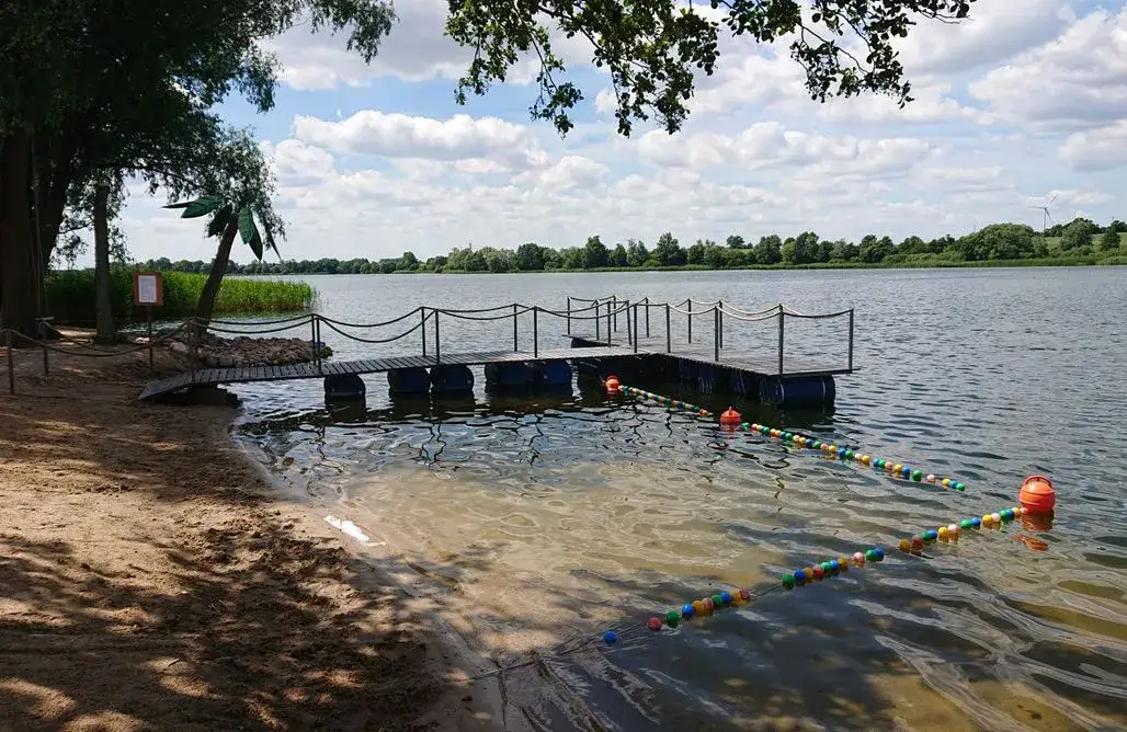 Działka nad jeziorem Lubuskie - idealna przestrzeń dla Ciebie