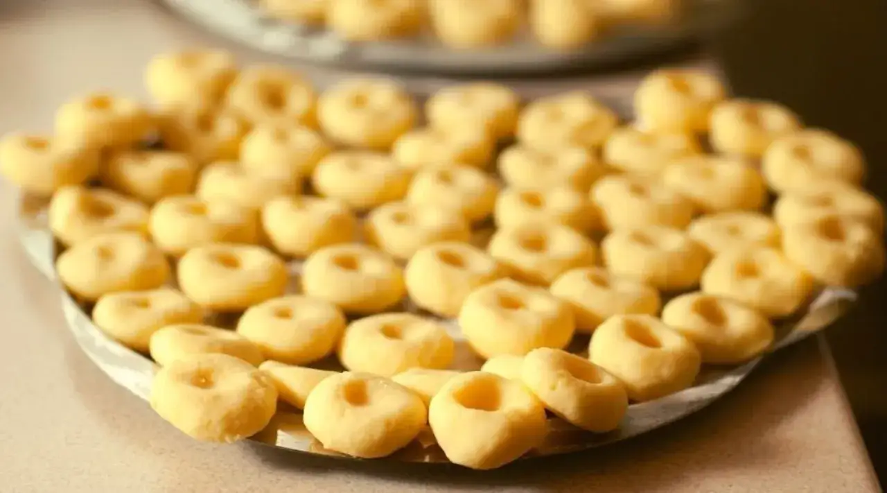 Kluski śląskie: mrozić surowe czy gotowane? Sekret idealnej konsystencji.