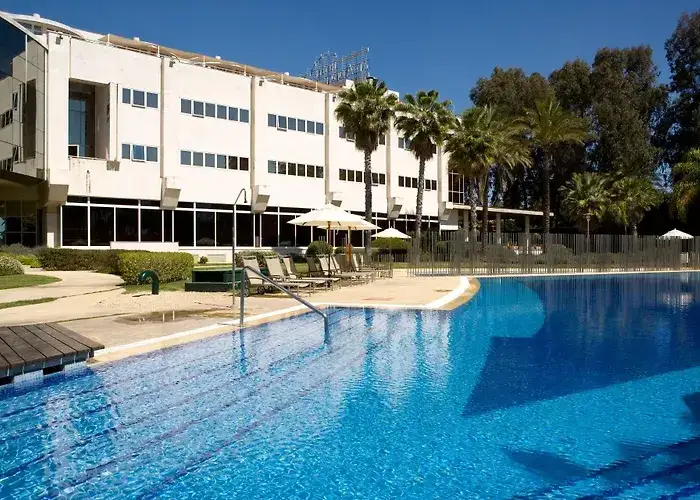 Silken Al-Andalus Palace: ¿El hotel de Sevilla con piscina ideal?