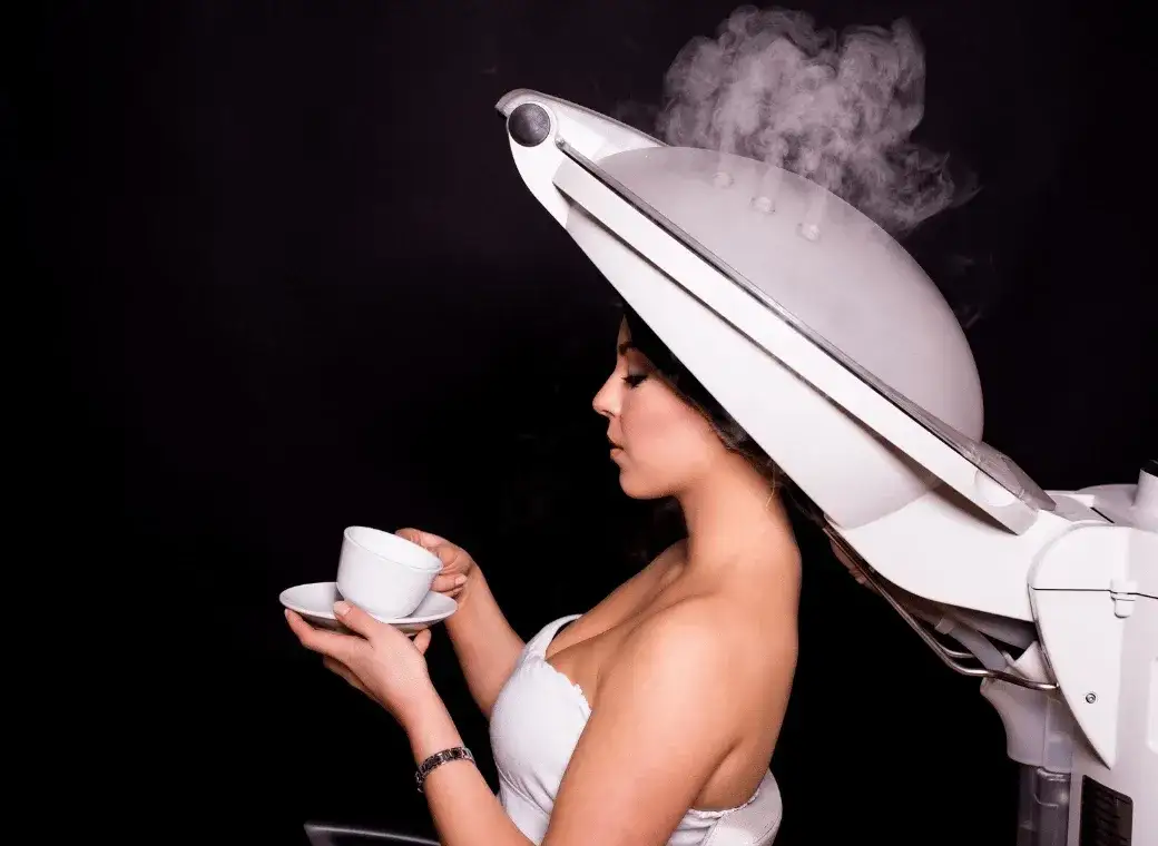 Sauna czy botoks na włosy? Ekspert radzi, co lepsze dla Ciebie