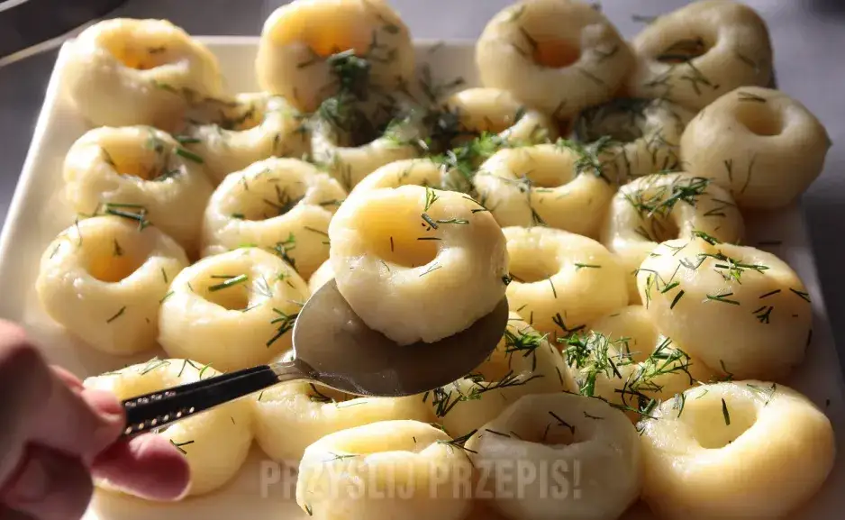 Kluski śląskie: prosty przepis na idealnie delikatne danie