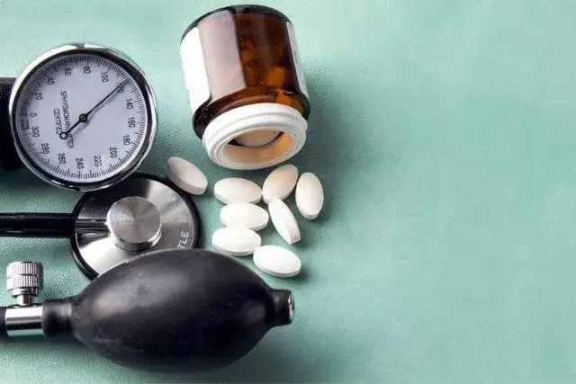 Jaki lek na obniżenie ciśnienia - skuteczne metody i suplementy