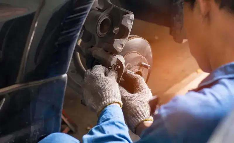 Oto śmiertelnie groźne błędy przy doborze złączek hamulcowych