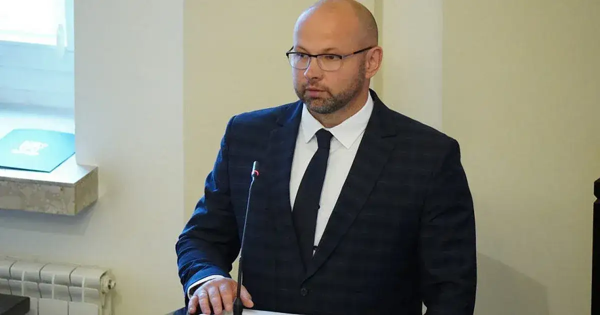 Kto może być prezesem spółdzielni mieszkaniowej? Sprawdź wymagania i kryteria