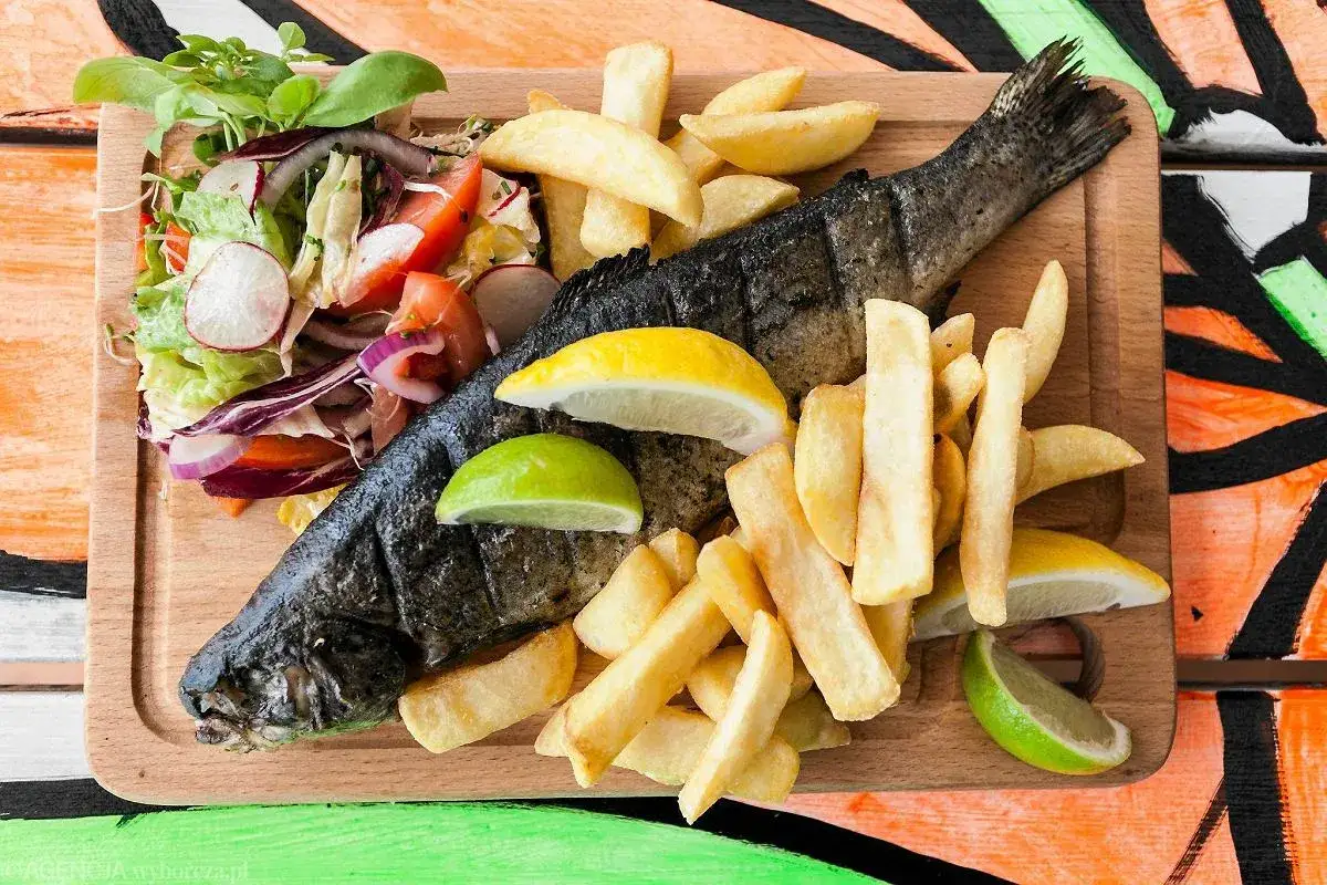 Tam Gdzie Zawsze Łeba: Ryba z pieca, ceny, opinie czy warto?