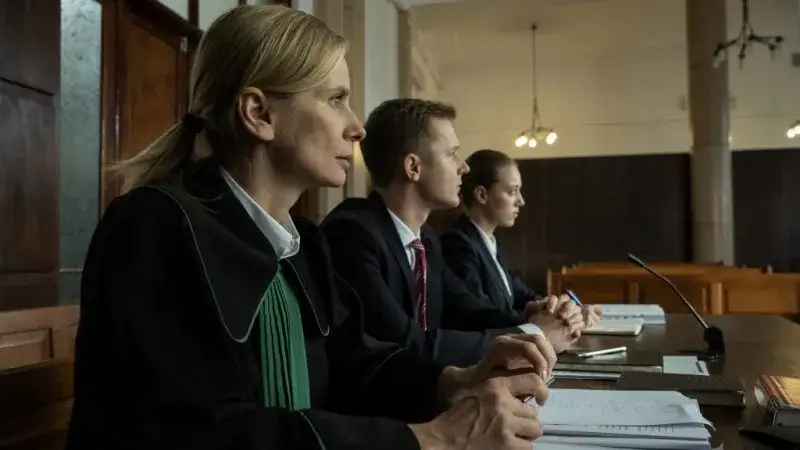 Chyłka Oskarżenie: ile odcinków ma ten wciągający serial i gdzie go obejrzeć?