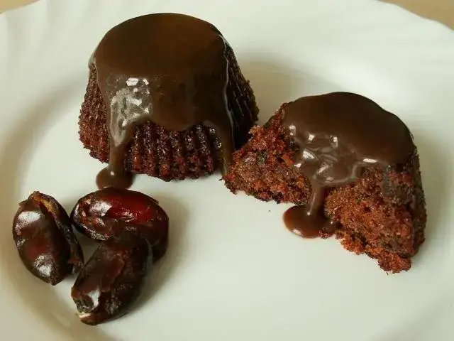 Jak udekorować muffinki czekoladowe, aby zachwyciły każdego gościa