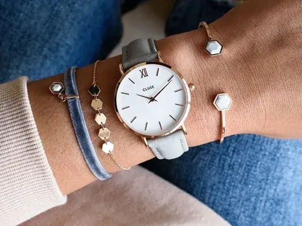 Najlepsze zegarki damskie z białą tarczą, które musisz mieć