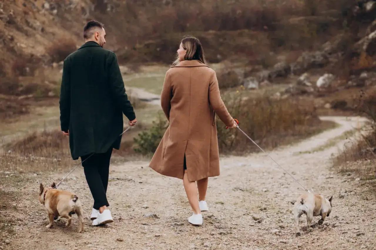 Ile człowiek spala kalorii dziennie bez ćwiczeń? Sprawdź to teraz!