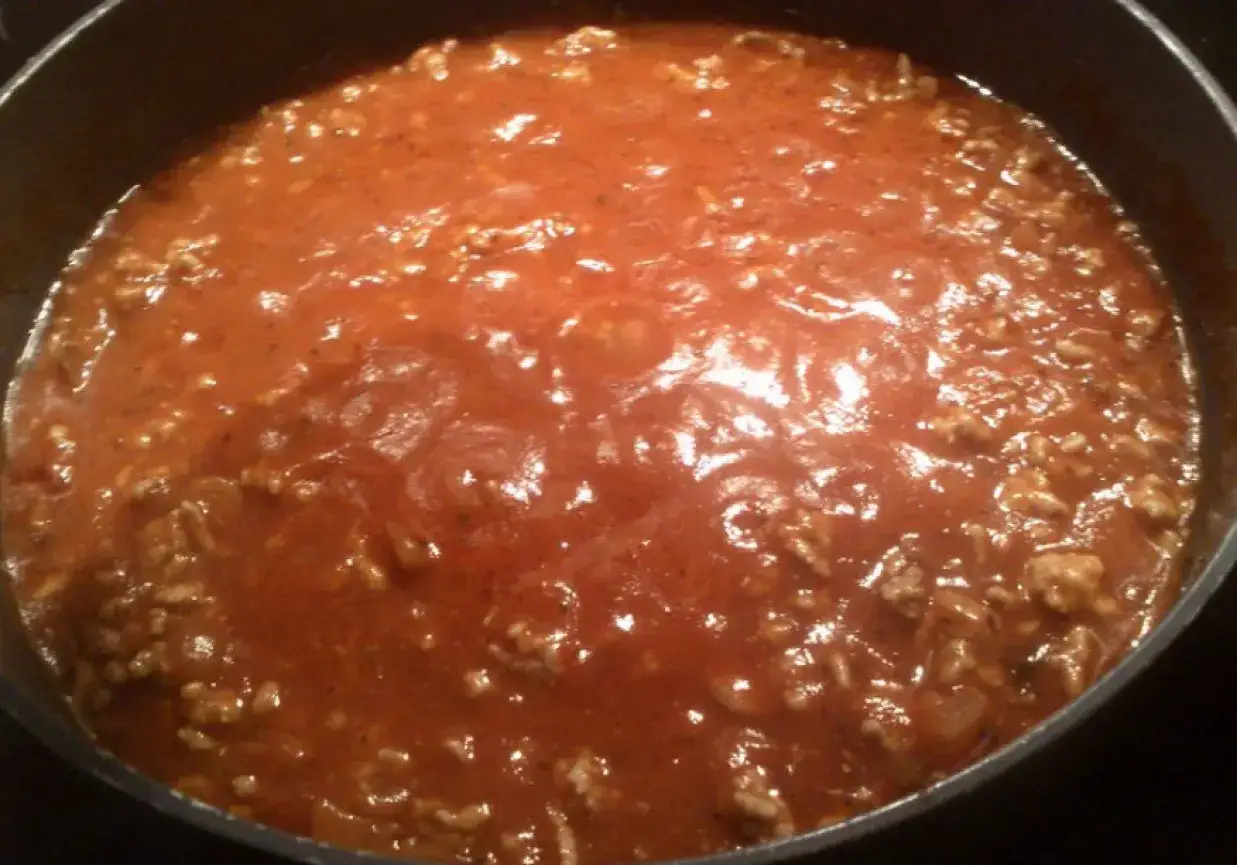 Perfekcyjny sos do spaghetti: Przepisy, triki, bez błędów!