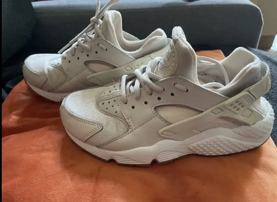 Najlepsze modele butów Nike w rozmiarze 37 – ceny i dostępność