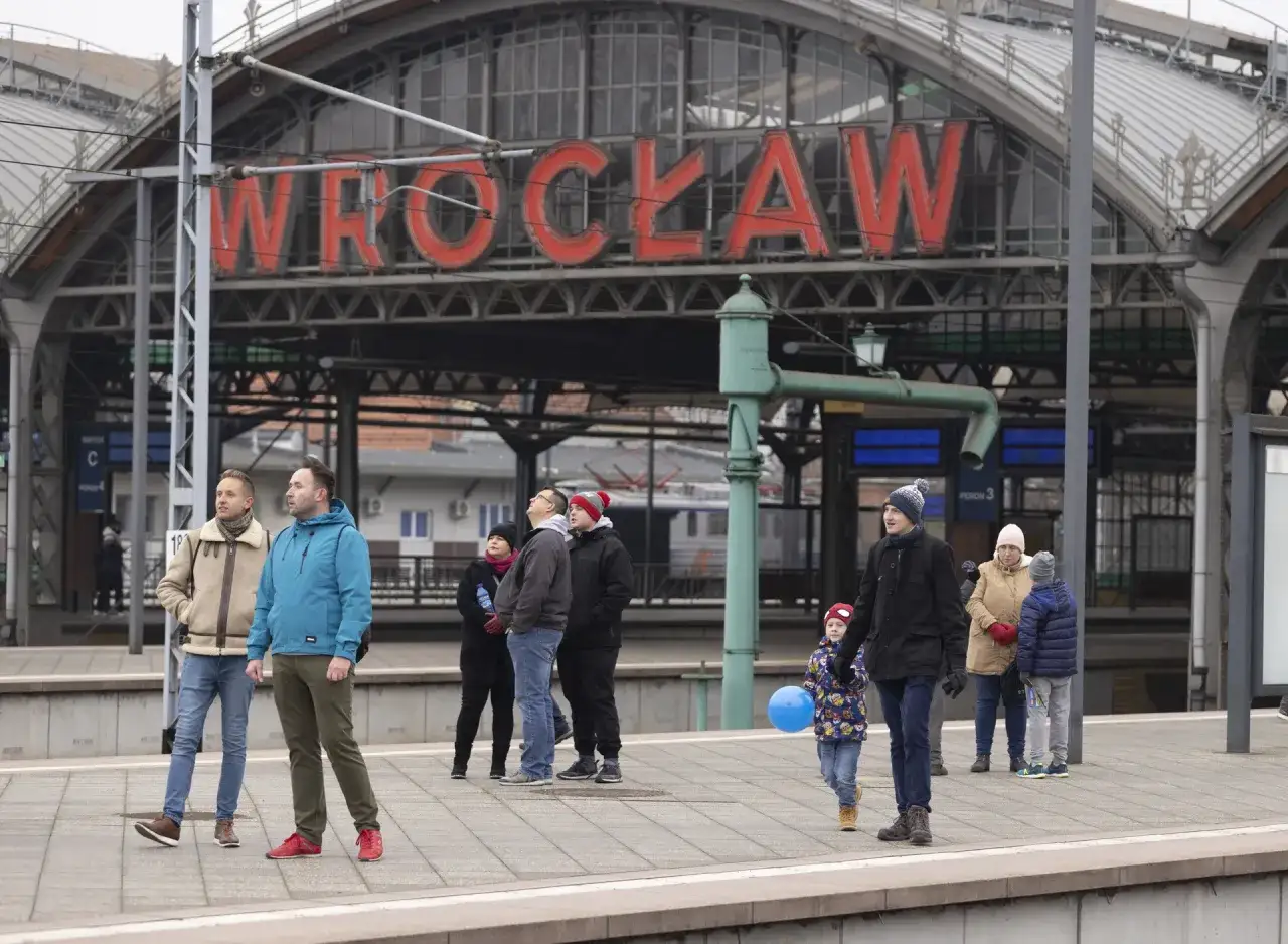 Ile kosztuje bilet PKP z Wrocławia do Kołobrzegu? Sprawdź ceny i wskazówki