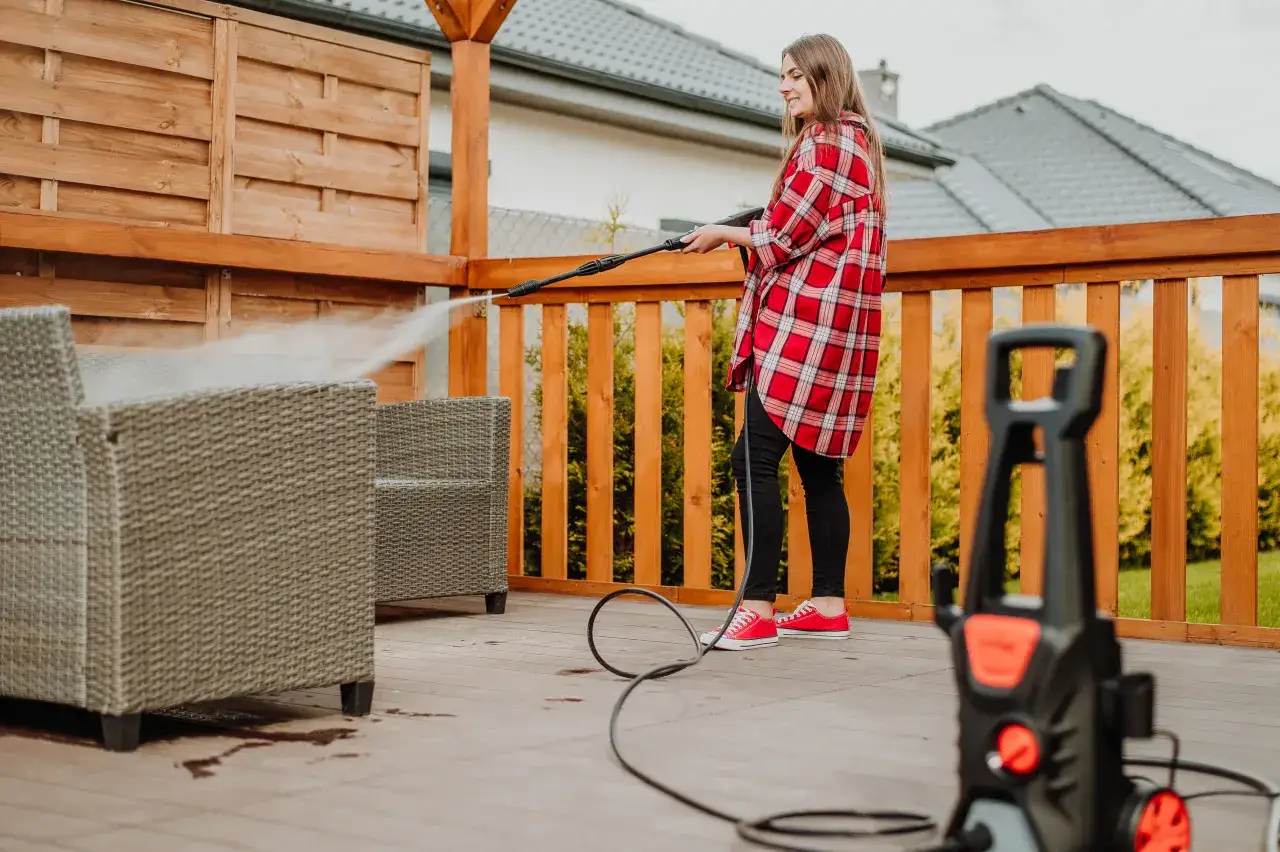 Myjka ciśnieniowa: Jak wybrać najlepszą? Przewodnik 2024