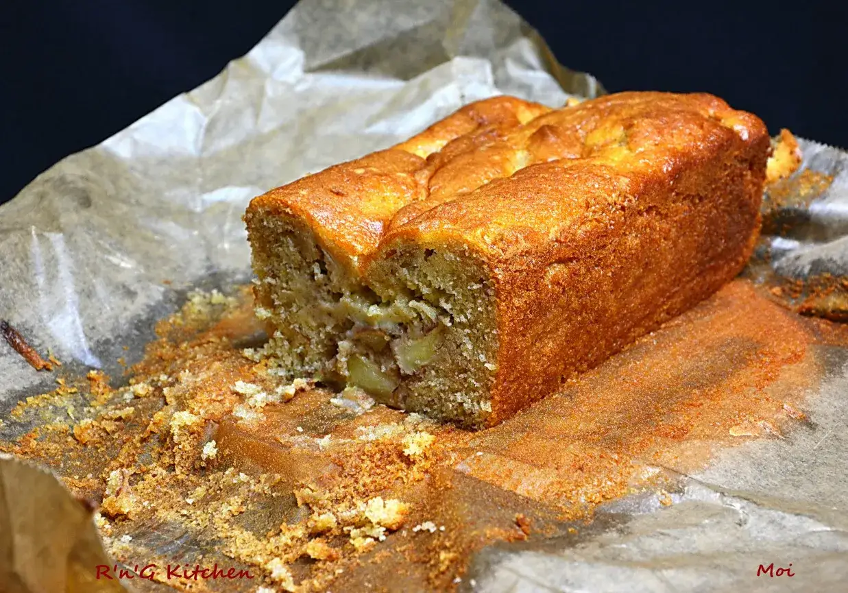 Ciasto z jabłkami w keksówce: Szybki i prosty przepis bez zakalca