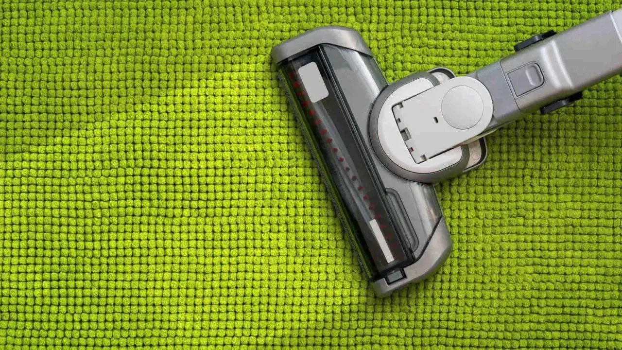 Jak skutecznie wyczyścić wykładzinę w samochodzie: 7 sprawdzonych metod